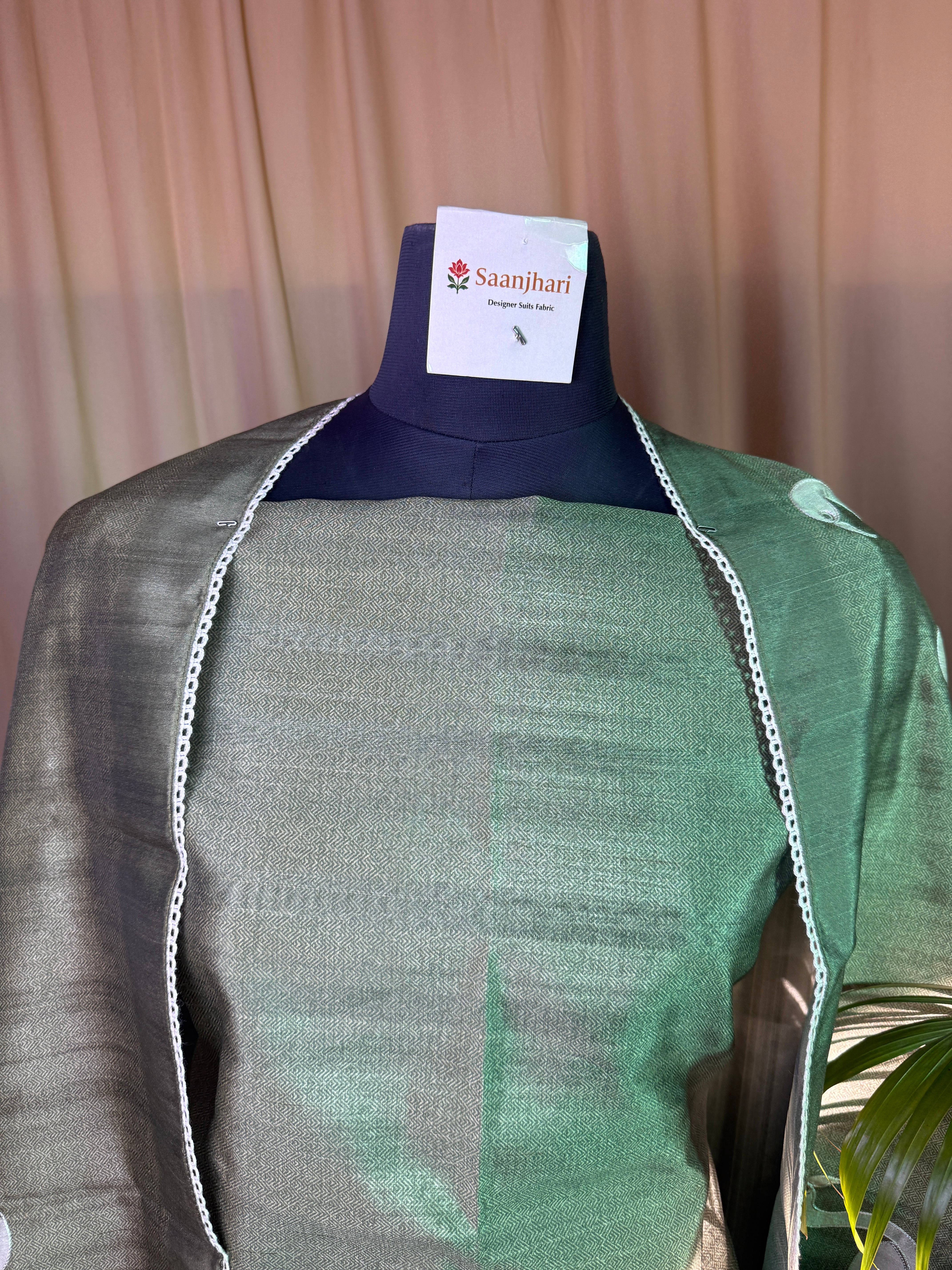 Green Raw Silk Suit Set with Printed Dupatta – Elegant Everyday Ethnic Wear