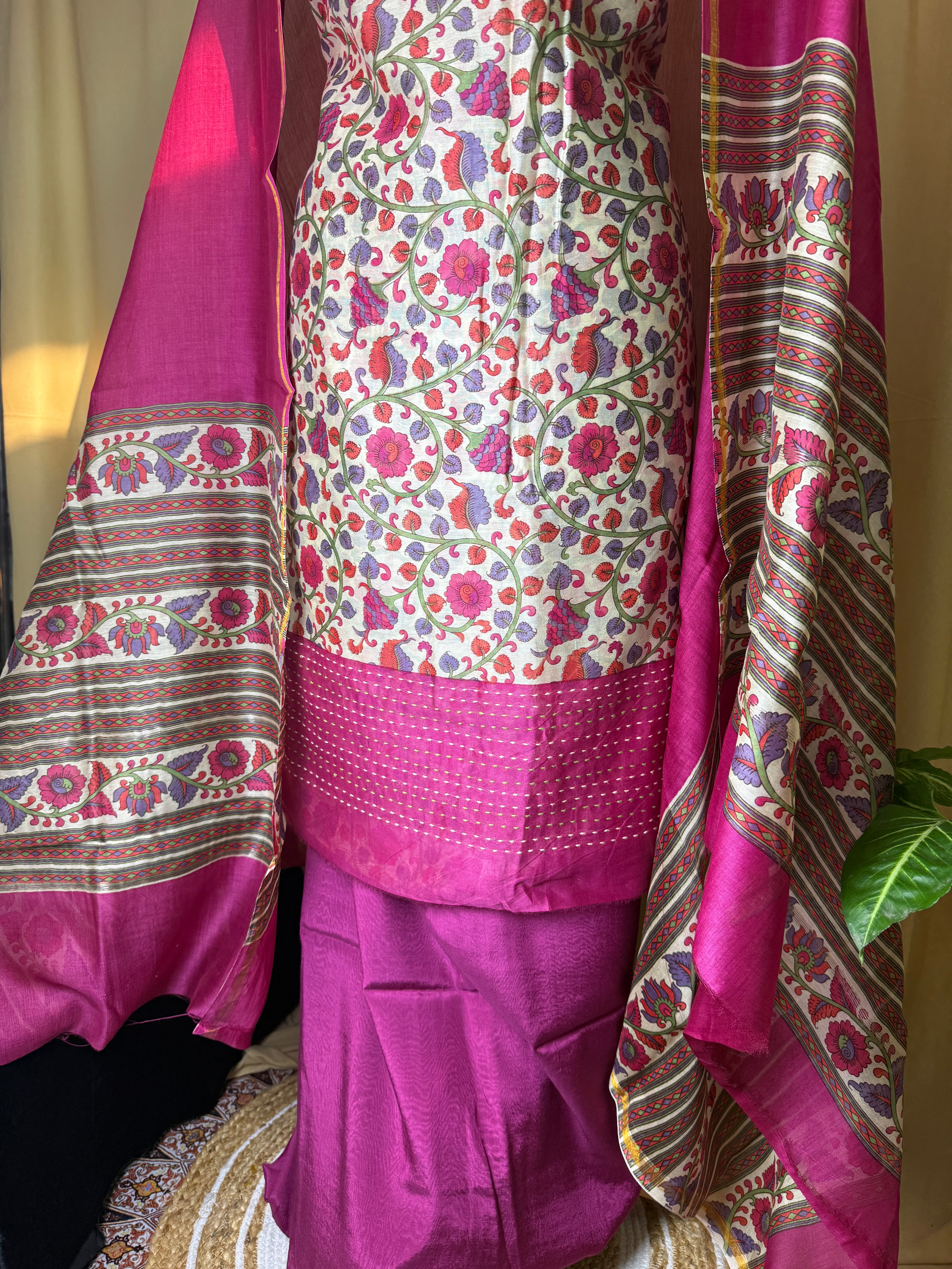 Pretty Floral Print Cotton Suit Set with Dupatta—Comfortable Everyday Wear