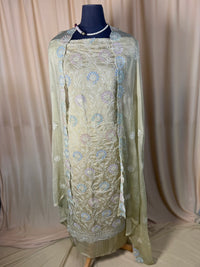 Elegant Chiffon Suit with Floral Embroidery and Chiffon Dupatta