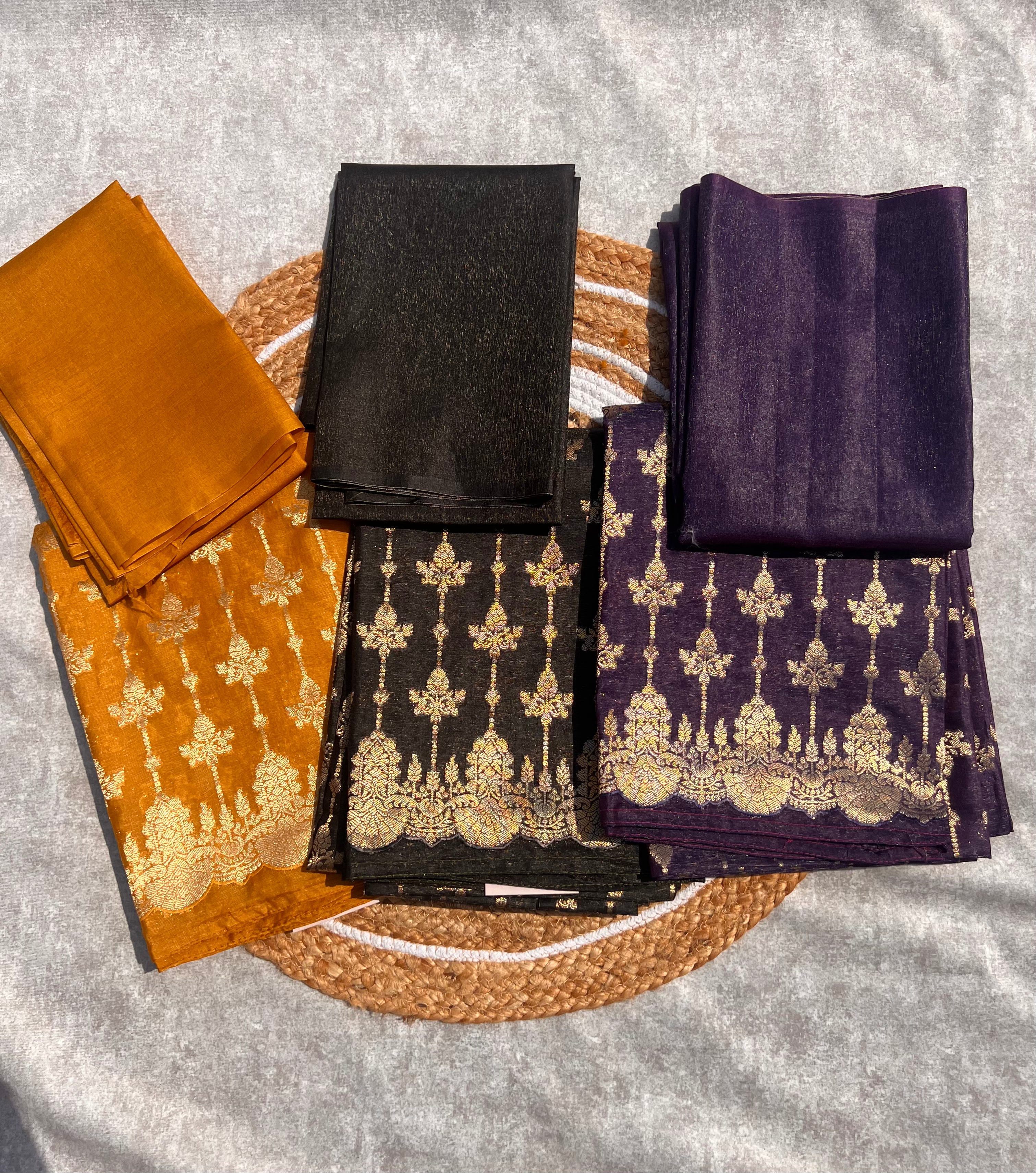Elegant Banarasi Silk Unstitched Suit with Zari Weaving – Perfect for Festive & Bridal Trousseau